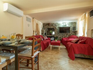Villa Dobrinj Features 18