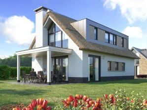 Villa avec sunshower, dans un parc de vacances au bord de la mer du Nord - Hollande méridionale - image1