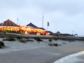 Surfcafe und Riffkieker am Nordstrand