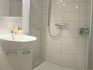 Bad/Dusche
