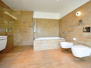 Duschbad en Suite EG
