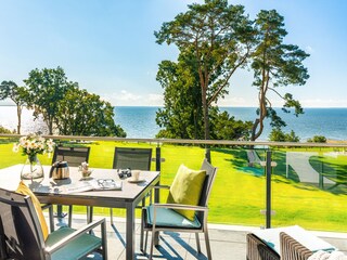 traumhafter Ausblick von der großen Sonnenterrasse