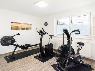 Fitnessraum im Souterrain
