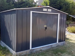 Garden shed to lock up your bicycles
