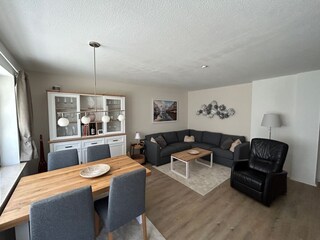 Wohnzimmer (2)