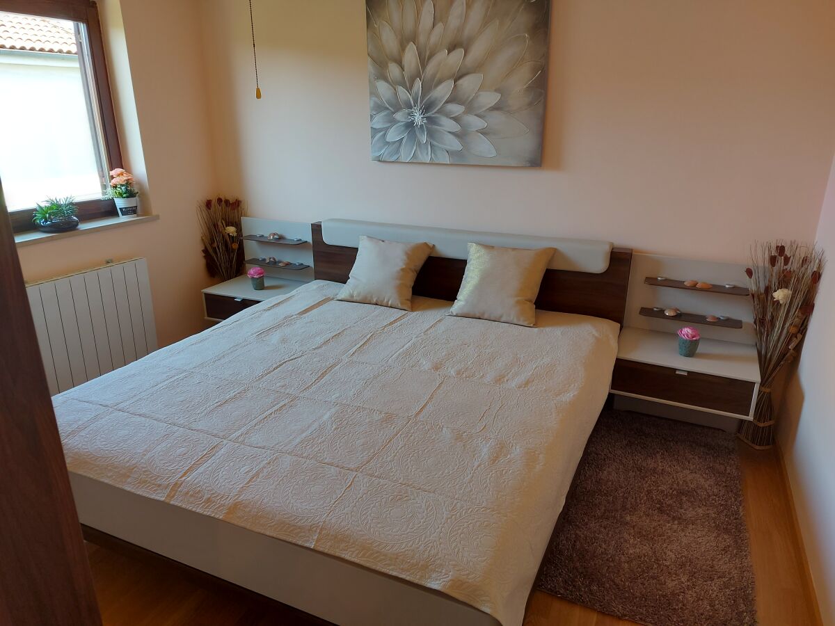 Schlafzimmer DB