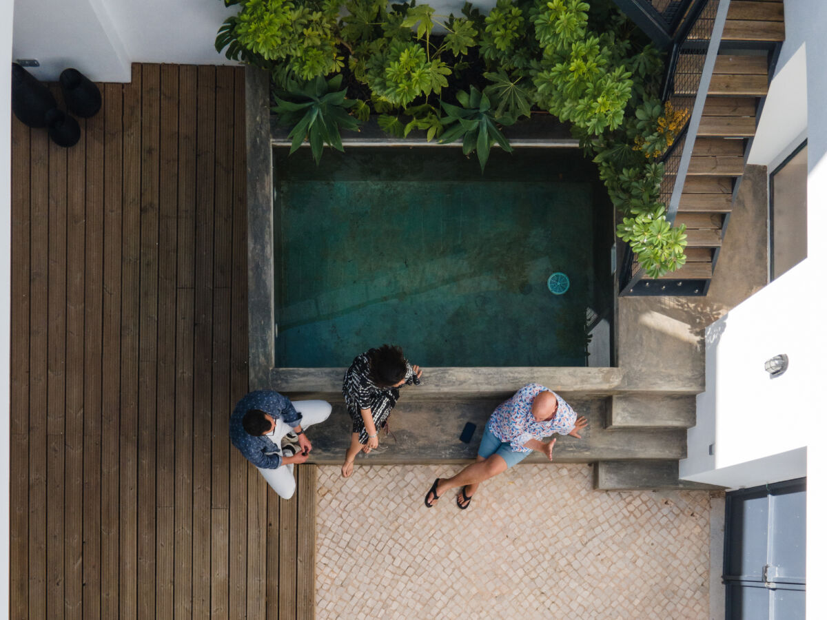 Plunge pool