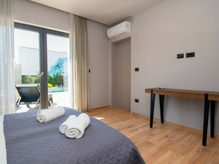 VILLA FÜR 9 PERSONEN