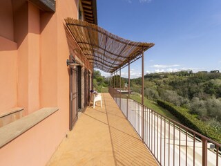 Cottage Pontedera Outdoor Recording 12