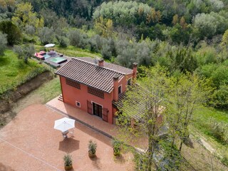 Cottage Pontedera Outdoor Recording 2
