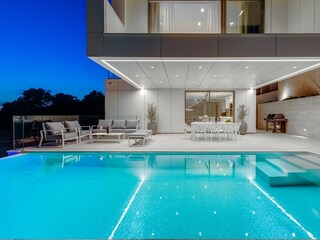 Villa Baška Voda Außenaufnahme 12