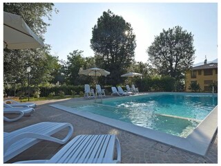 Villa Camaiore Outdoor Recording 2