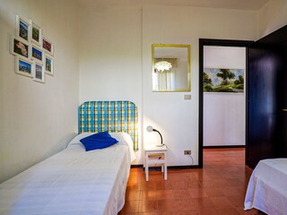 3. Schlafzimmer mit 2 Einzelbetten