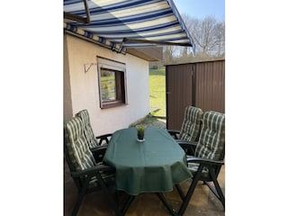 Terrasse mit Markise