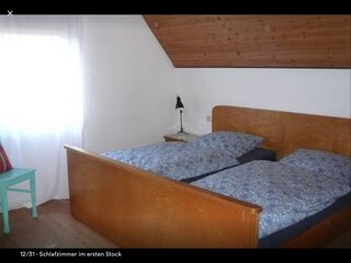 Schlafzimmer im ersten Stock