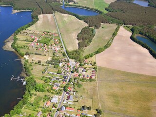 Standort mit Steg und Hafen Vilzsee