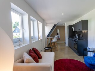 Wohn-/Schlafbereich mit offener Küche