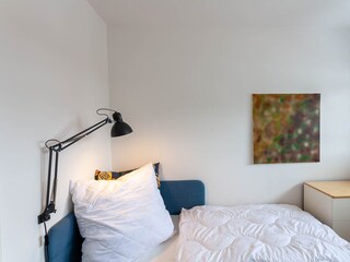 Schlafzimmer 2 (Wohneinheit 1)