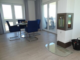 Kamin-/Ofen
