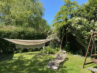 Garten mit Hängematte