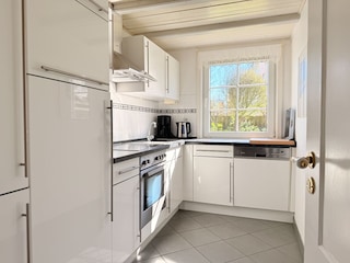 Voll ausgestattete Küche