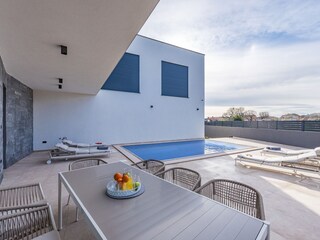 VILLA FÜR 8 PERSONEN