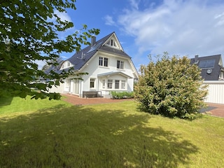 Haus aus dem Garten Fotografiert