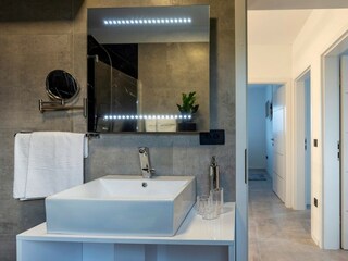 Villa Krsan Features 18