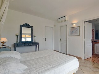 Villa Grimaud Features 19