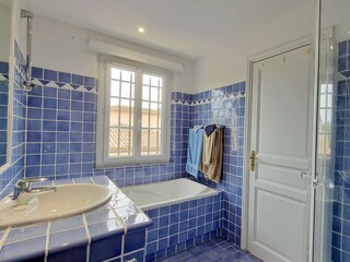 Villa Grimaud Features 30