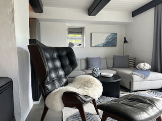 Wohnzimmer mit Schlafsofa