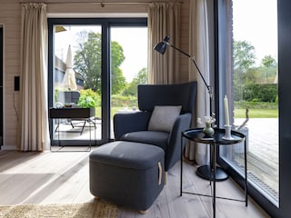 Lesesessel im Wohnzimmer