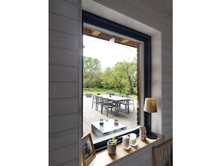 Blick aus dem Flur auf die Veranda