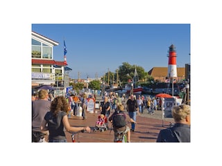 Hafen mit Fußgängerzone