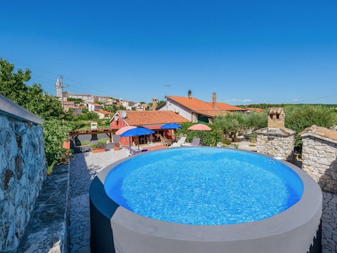 Apartment Milena- Visnjan with pool