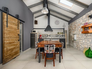 Villa Fuskulin Características 16