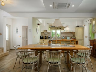 Villa Jadruhi Caratteristiche 18