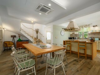 Villa Jadruhi Caratteristiche 19