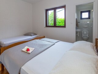 Casa per le vacanze Proložac Registrazione all'aperto 33