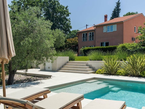 Villa Vintiana