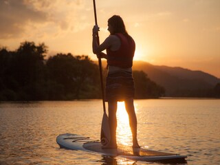 SUP im Sonnenuntergang