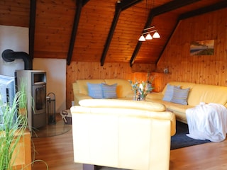 Wohnbereich mit Kamin
