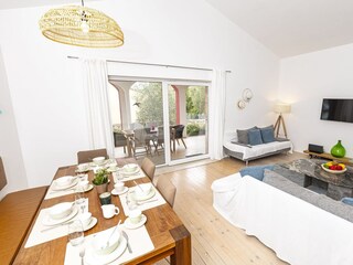 Villa Trgetari Caratteristiche 33