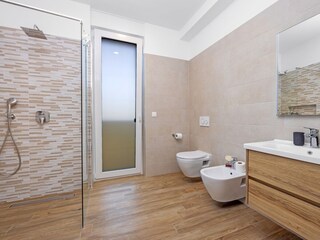 Villa Mali Maj Características 40