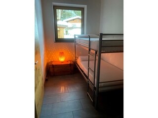 2. Schlafzimmer / Kinderzimmer