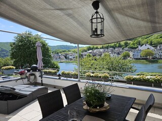 Balkon mit Moselblick