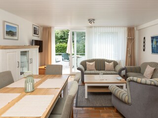 Wohn- und Esszimmer