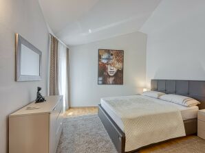 Apartment Sara Luxury in City Center
