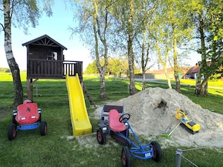 Eigener Spielplatz für die Kinder