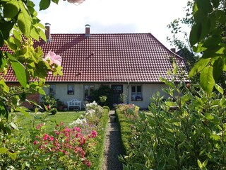 Blick auf die Eingangstür